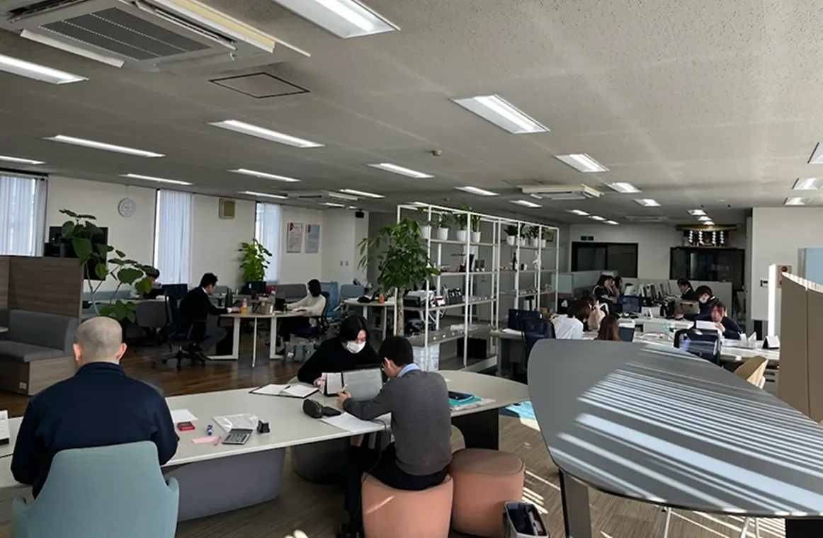 五十鈴中央株式会社 事務所